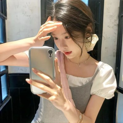 马路对面的房子